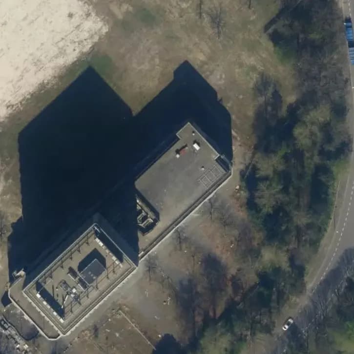 Verlaten Kantoorpand