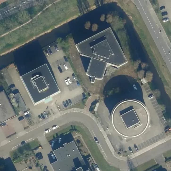 Verlaten Kantoorpand