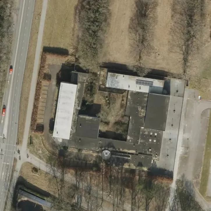 Verlaten Bedrijfspand