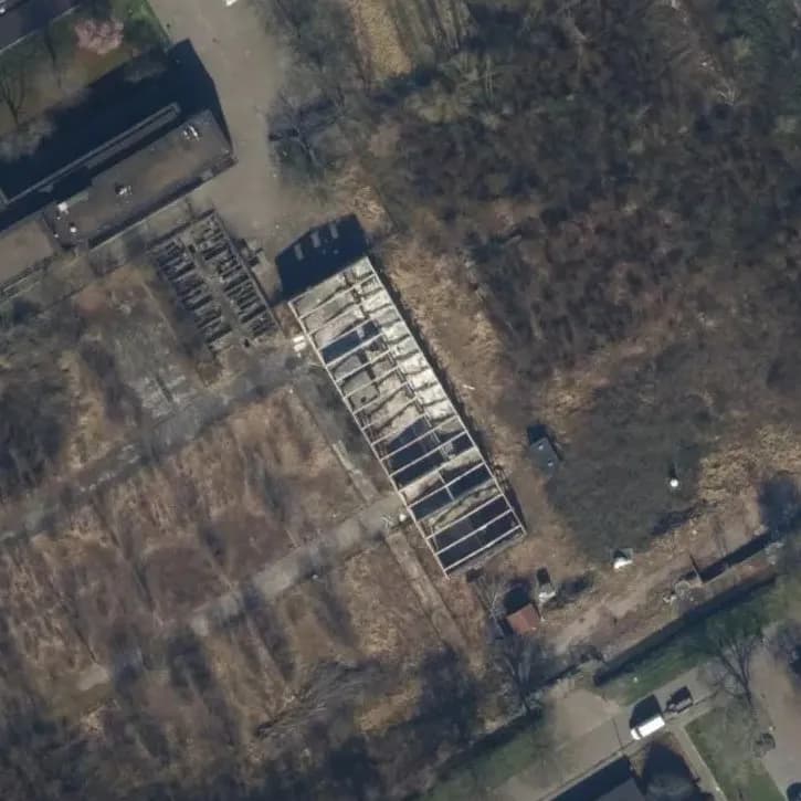 Verlaten Bedrijfspand