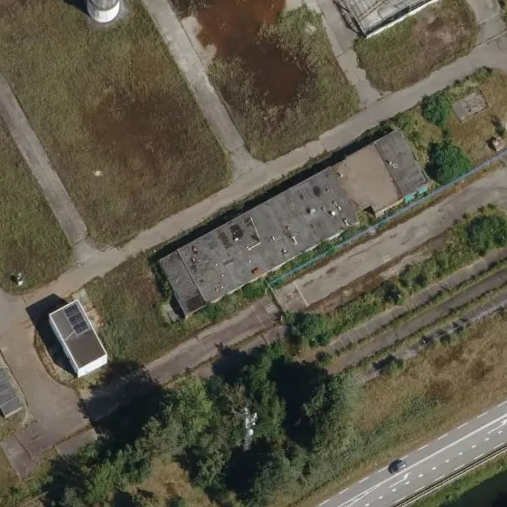 Verlaten Bedrijfspand