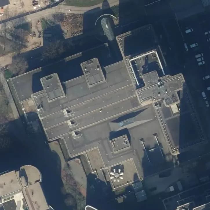 Verlaten Bedrijfspand