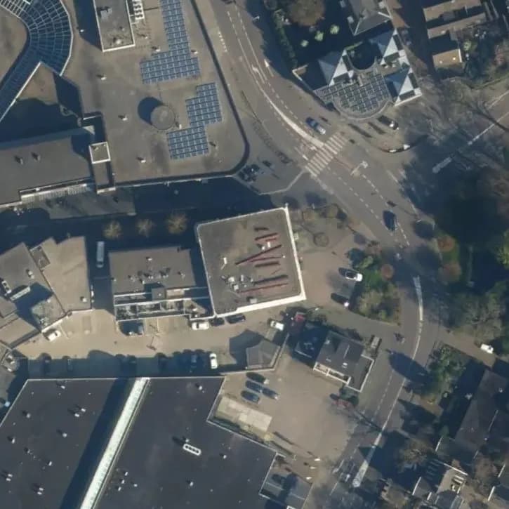 Verlaten Kantoorpand