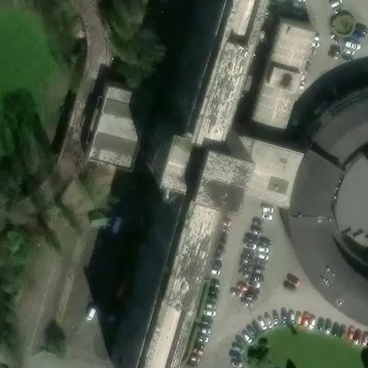 Verlaten Kantoorpand