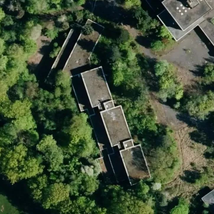 Verlaten Bedrijfspand	