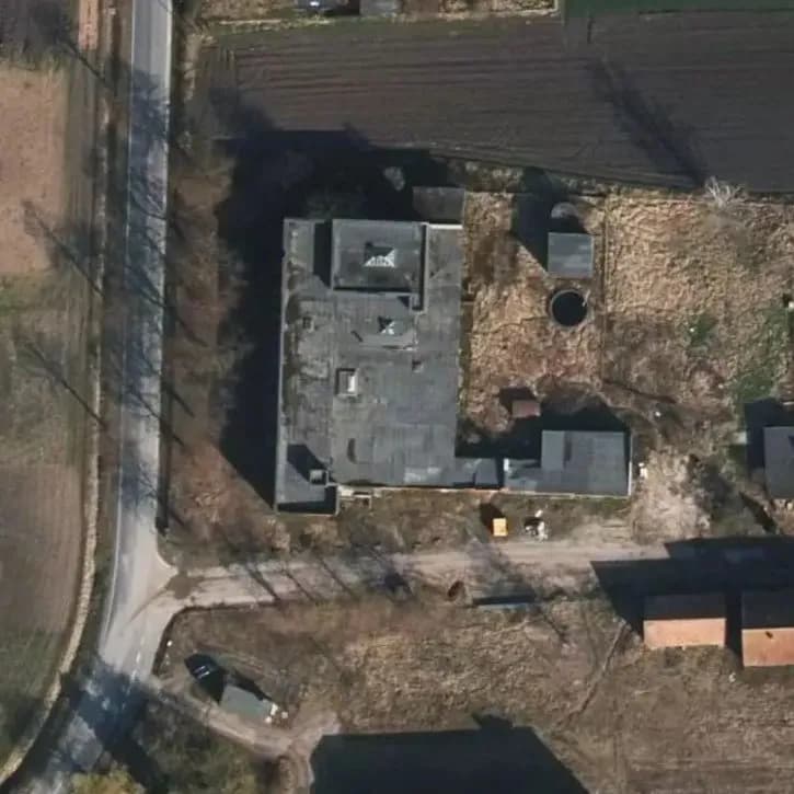 Verlaten Bedrijfspand