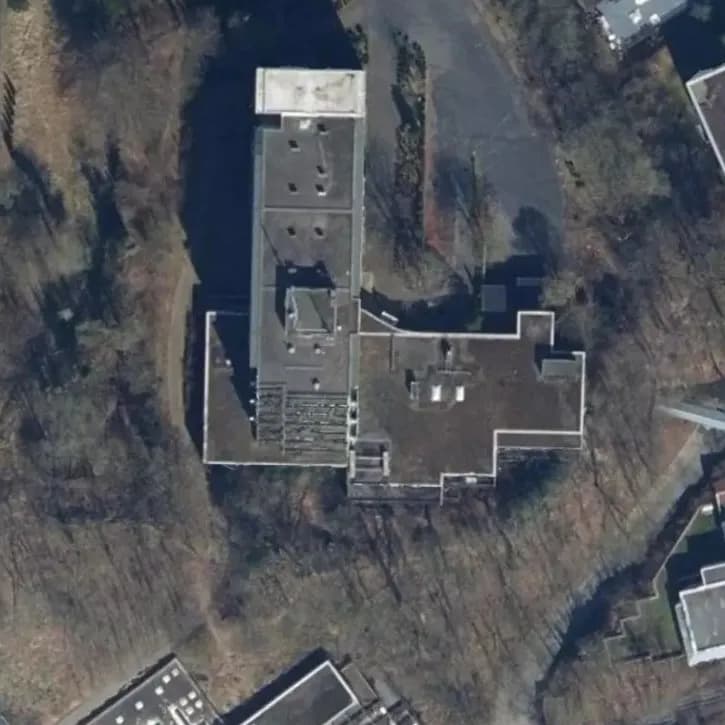 Verlaten Kantoorpand